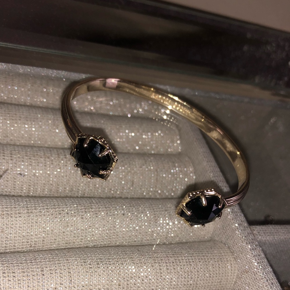 Kendra Scott - Picture 2 of 2